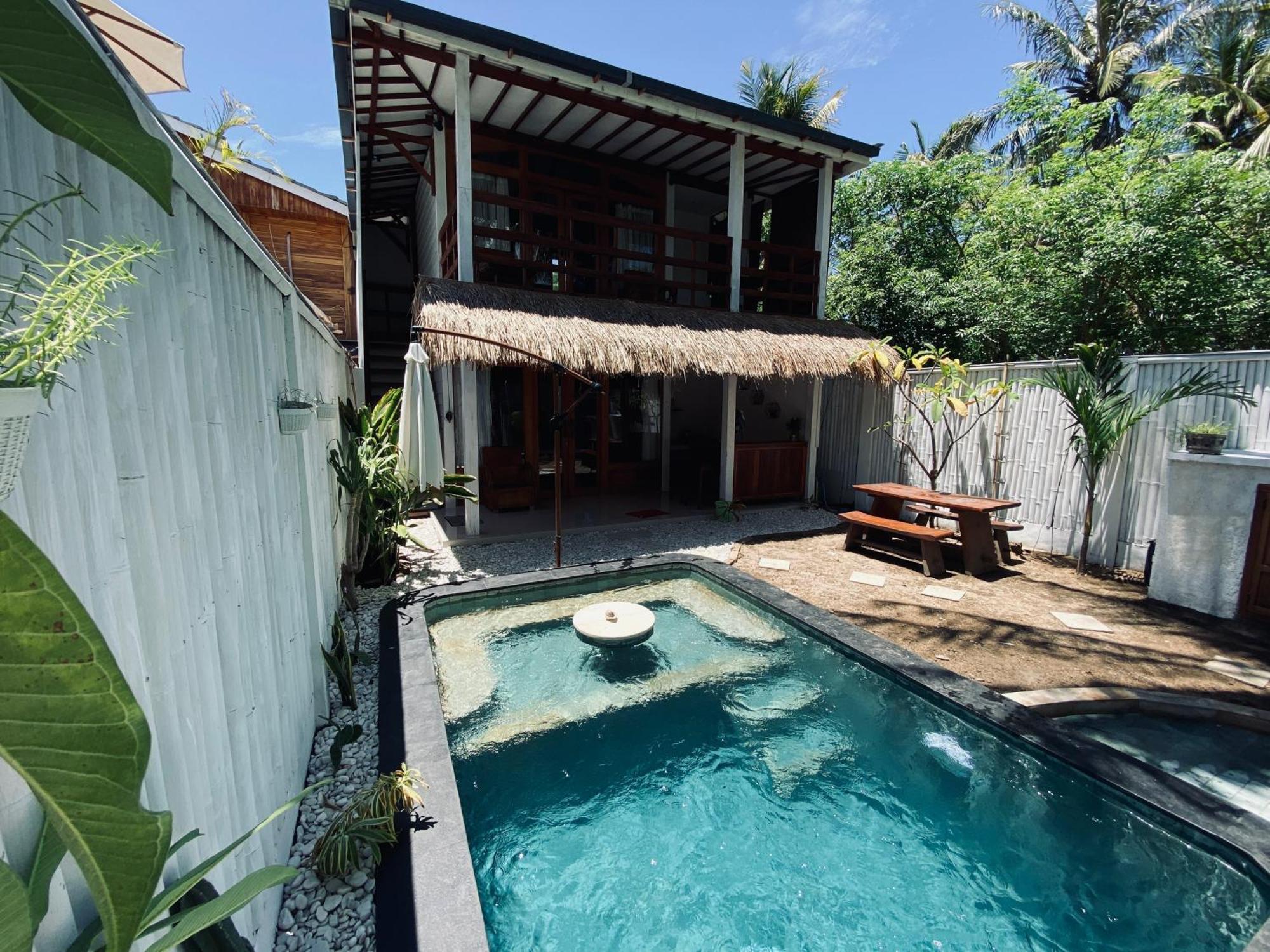 Rascal House *
